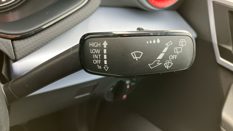 SEAT Arona 1.0 TSI 110 FR 5dr DSG Petrol Hatchback